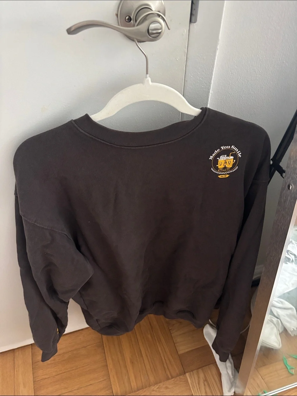 Mayfair made you smile French fry Crew neck - Picture 6 of 8